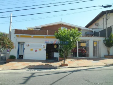 Casa com 3 Quartos à venda, 240m² no Vila Nogueira, Campinas