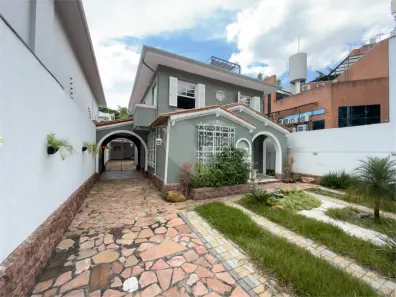 Sobrado com 4 Quartos para alugar, 257m² no Jardim Luzitânia, São Paulo