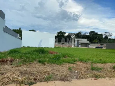 Lote/Terreno à venda, 250m² no Residencial Samambaia, São Carlos