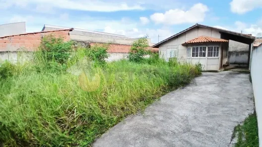 Casa com 2 Quartos à venda, 60m² no Balneário dos Golfinhos, Caraguatatuba