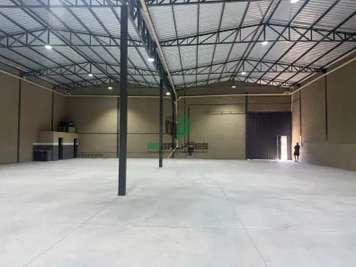Galpão/Depósito/Armazém à venda, 640m² no Parque São João, Contagem