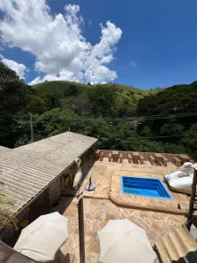 Fazenda/Sítio com 4 Quartos à venda, 400m² no Centro, Santo Antônio do Pinhal
