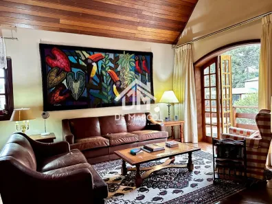 Apartamento com 6 Quartos para alugar, 155m² no Loteamento Veu da Noiva, Campos do Jordão