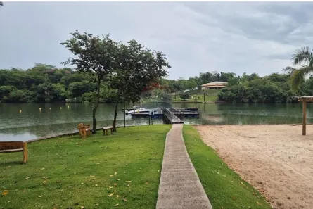 Lote/Terreno à venda, 400m² no Centro, Rifaina