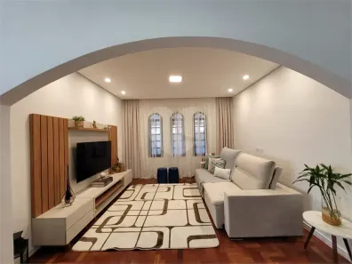 Casa com 2 Quartos à venda, 198m² no Jardim Humaitá, São Paulo
