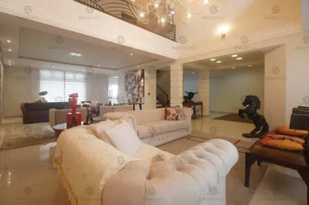Sobrado com 4 Quartos à venda, 480m² no Jardim Pedroso, Mauá
