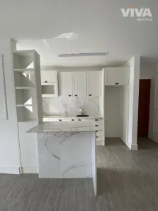 Apartamento com 2 Quartos para alugar, 51m² no Espinheiros, Itajaí