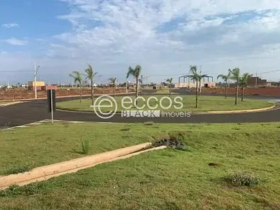 à venda, 1420m² no Novo Mundo, Uberlândia
