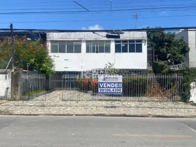Casa com 6 Quartos à venda, 750m² no Encruzilhada, Recife