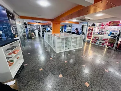 Ponto Comercial para alugar, 12m² no Barra da Tijuca, Rio de Janeiro