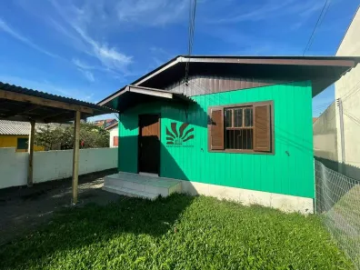 Casa com 2 Quartos para alugar, 60m² no Igara, Canoas