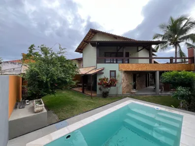 Casa com 4 Quartos para alugar, 380m² no Camboinhas, Niterói