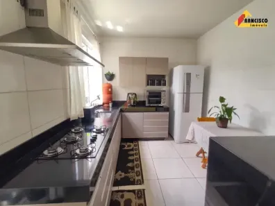 Casa com 2 Quartos à venda, 112m² no Santa Rosa, Divinópolis