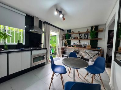 Casa com 2 Quartos à venda, 75m² no Bela Vista, Palhoça