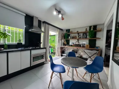 Casa com 2 Quartos à venda, 75m² no Bela Vista, Palhoça