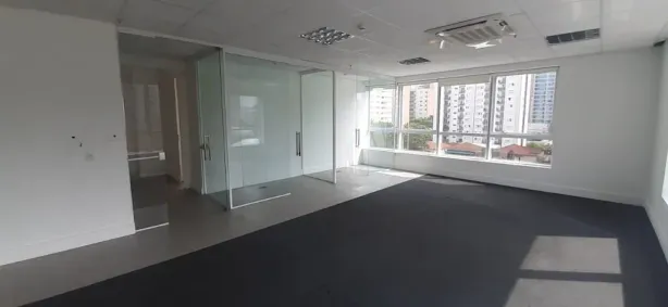 Sala Comercial para alugar, 271m² no Indianópolis, São Paulo