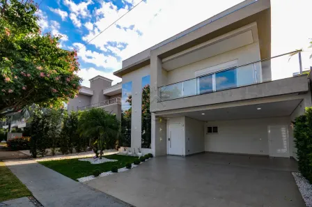 Casa de Condomínio com 3 Quartos à venda, 274m² no Ipê, Foz do Iguaçu