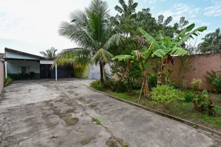 Casa com 2 Quartos à venda, 90m² no Jardim Brasil, Peruíbe