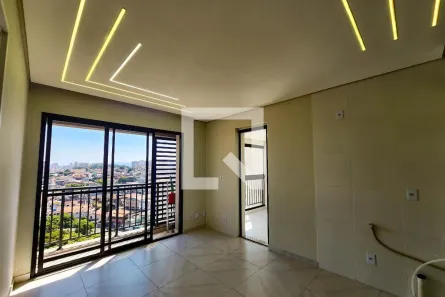 Apartamento com 2 Quartos à venda, 40m² no Jardim Gilda Maria, São Paulo