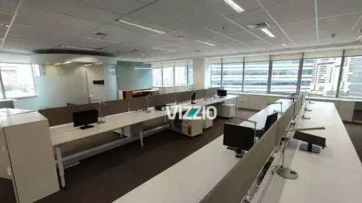 Sala Comercial para alugar, 1895m² no Chácara Itaim, São Paulo