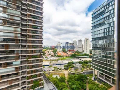 Apartamento com 3 Quartos à venda, 167m² no Jardim das Acácias, São Paulo
