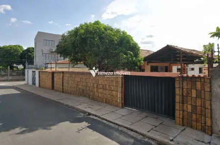 Casa com 3 Quartos à venda, 200m² no Fátima, Teresina