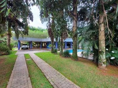 Casa de Condomínio com 4 Quartos à venda, 450m² no Chácara Santa Lúcia, Carapicuíba