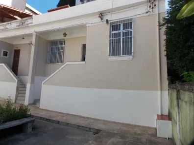 Casa com 2 Quartos à venda, 50m² no Grajaú, Rio de Janeiro
