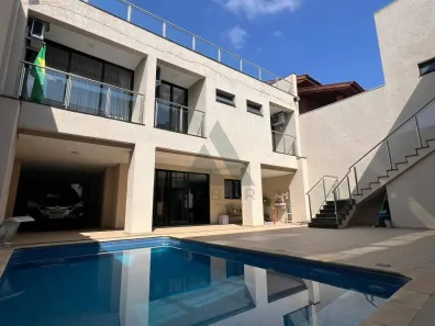 Casa com 4 Quartos à venda, 450m² no Centro, Itapetininga