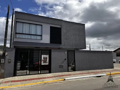 Casa com 3 Quartos à venda, 150m² no Santa Regina, Camboriú