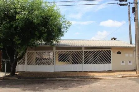 Casa com 4 Quartos à venda, 166m² no Cidade Jardim, Americana