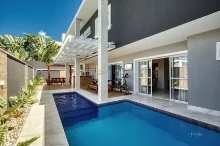 Casa com 4 Quartos à venda, 320m² no Pium (Distrito Litoral), Parnamirim