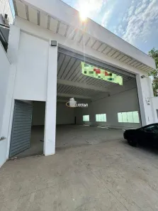 Galpão/Depósito/Armazém à venda, 320m² no Liberdade, Santa Luzia