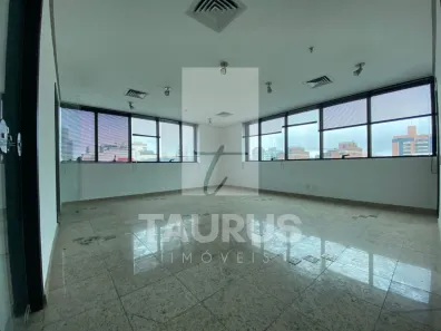 Sala Comercial à venda, 40m² no Vila Nova Conceição, São Paulo