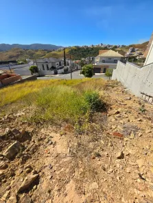 Lote/Terreno à venda, 678m² no Jardim Europa, Poços de Caldas