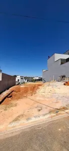 Lote/Terreno à venda, 300m² no Jardim Laguna, Indaiatuba