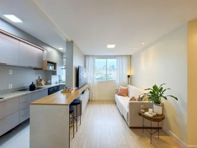 Apartamento com 2 Quartos para alugar, 56m² no São João, Porto Alegre