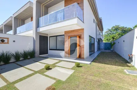 Casa com 3 Quartos à venda, 187m² no Itaipu, Niterói