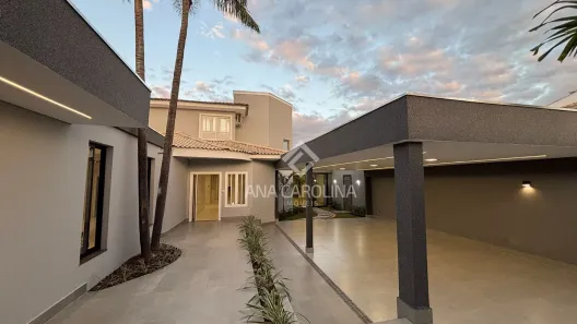 Casa com 3 Quartos à venda, 450m² no Jardim Panorama, Montes Claros