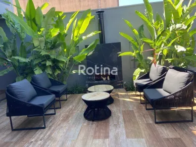 Casa com 3 Quartos à venda, 320m² no Jardim Colina, Uberlândia