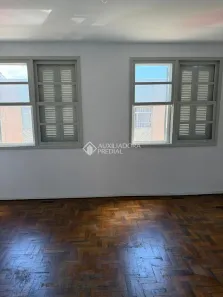 Apartamento com 2 Quartos à venda, 58m² no Medianeira, Porto Alegre
