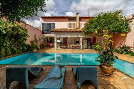 Casa com 4 Quartos à venda, 287m² no Taguatinga Norte, Brasília