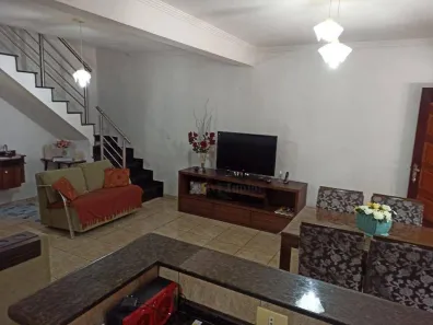 Casa com 2 Quartos à venda, 182m² no Jardim Wanel Ville IV, Sorocaba