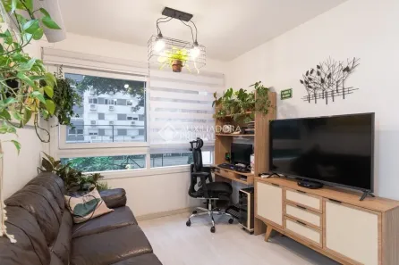 Apartamento com 2 Quartos à venda, 58m² no São Sebastião, Porto Alegre