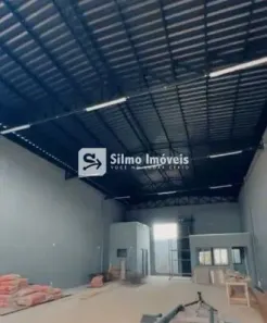 Galpão/Depósito/Armazém à venda, 185m² no Novo Mundo, Uberlândia