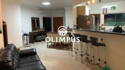 Casa com 3 Quartos à venda, 200m² no Alto Umuarama, Uberlândia