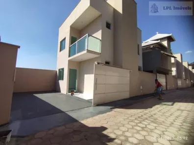 Casa com 3 Quartos à venda, 88m² no Vila Satelite, Sarzedo