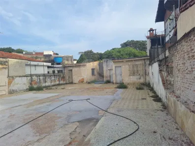 Casa com 1 Quarto para alugar, 200m² no Parque São Domingos, São Paulo