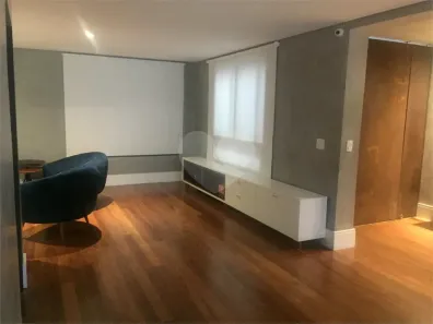 Sobrado com 3 Quartos à venda, 190m² no Vila Alexandria, São Paulo