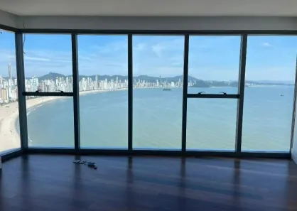 Apartamento com 4 Quartos à venda, 230m² no Centro, Balneário Camboriú